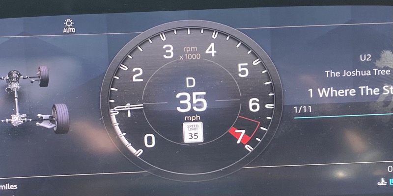 AABA62F4-46FA-4A4E-8969-EC5C85A0EEB7_1_201_a